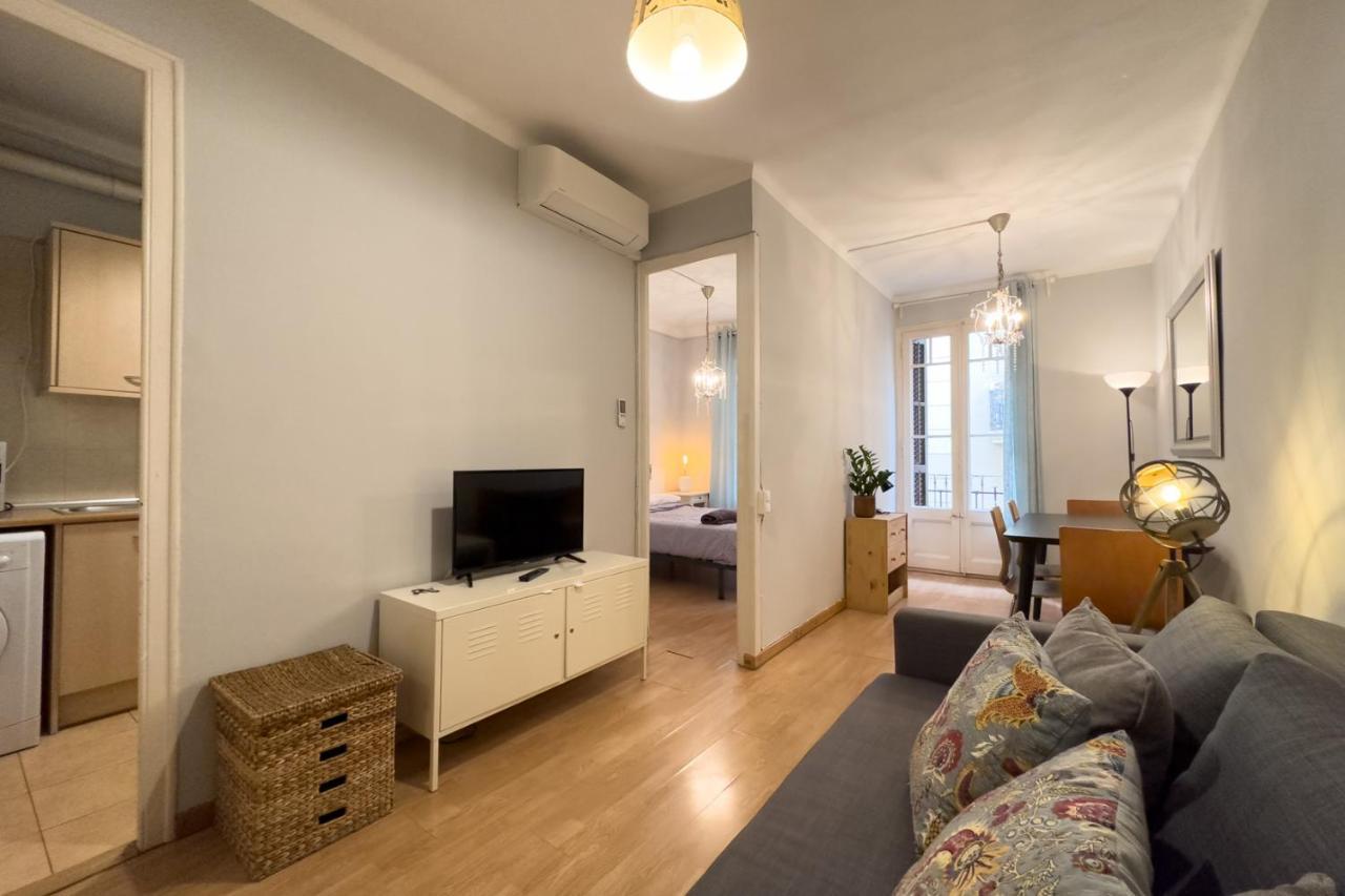 Aparteasy - Gracia Apartments Barcelona Exterior foto