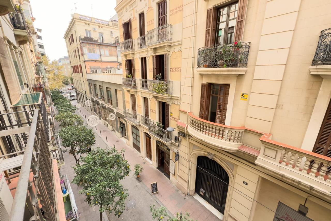 Aparteasy - Gracia Apartments Barcelona Exterior foto