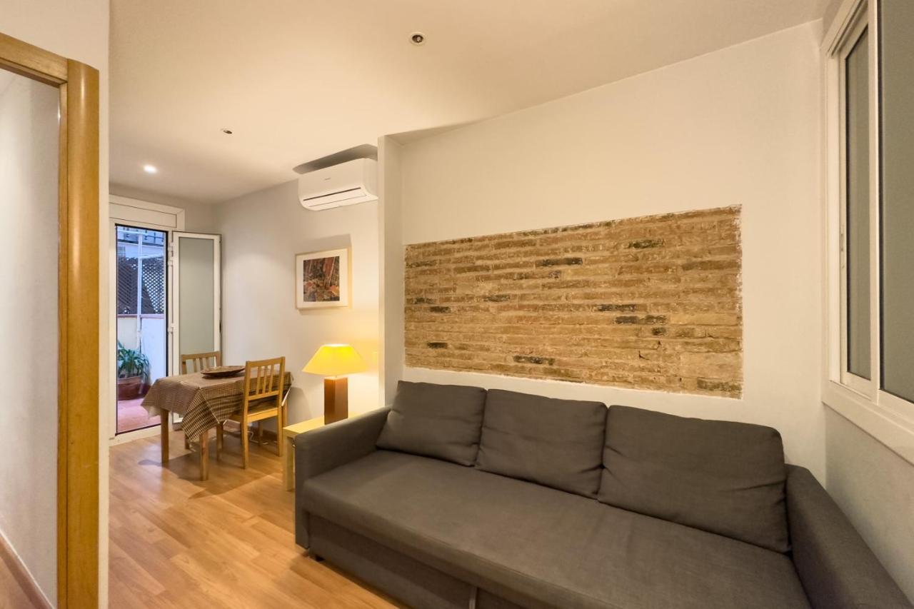 Aparteasy - Gracia Apartments Barcelona Exterior foto