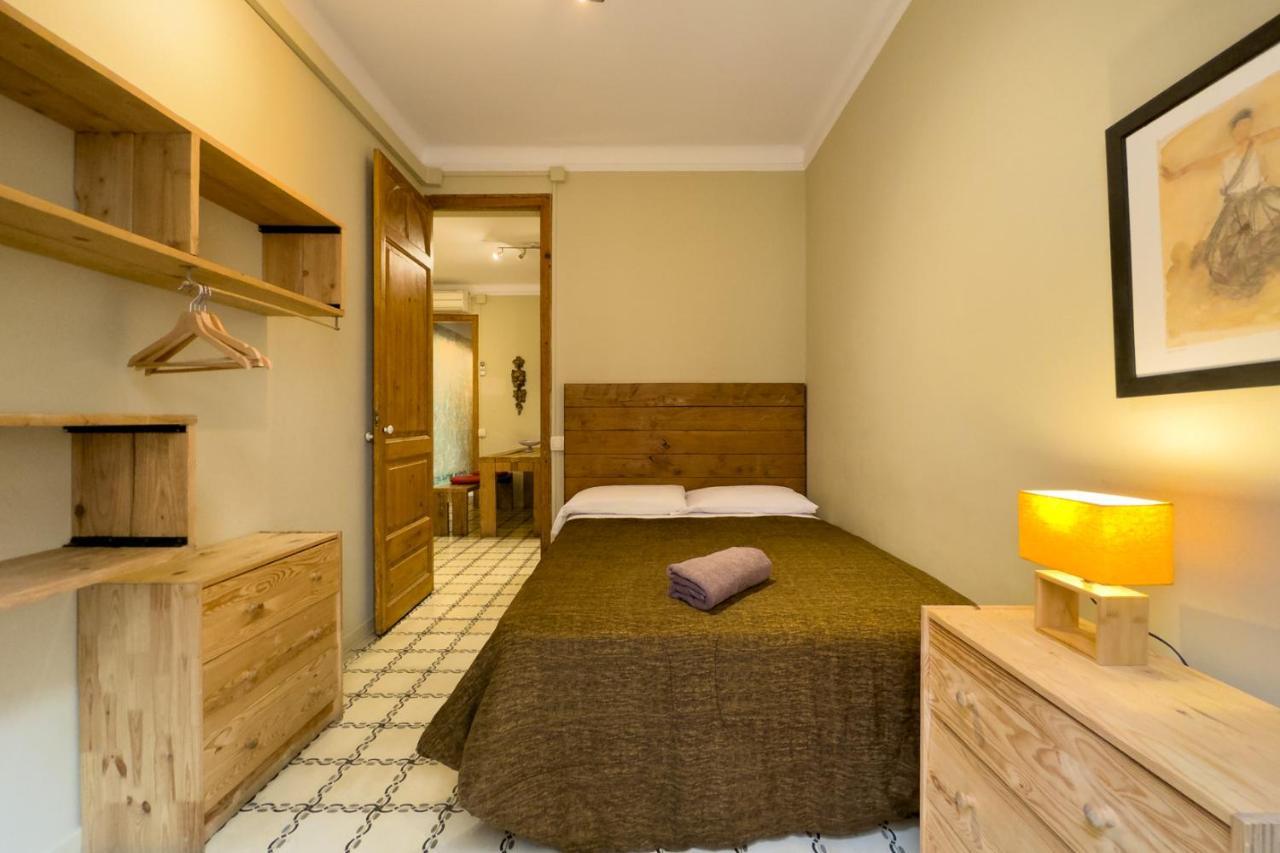 Aparteasy - Gracia Apartments Barcelona Exterior foto